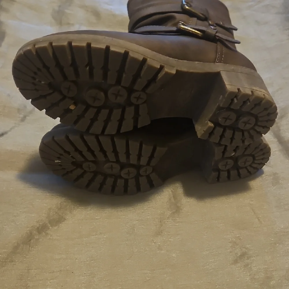 Global Win Brown Combat Moto Boots with Buckle Details - Picture 4 of 5